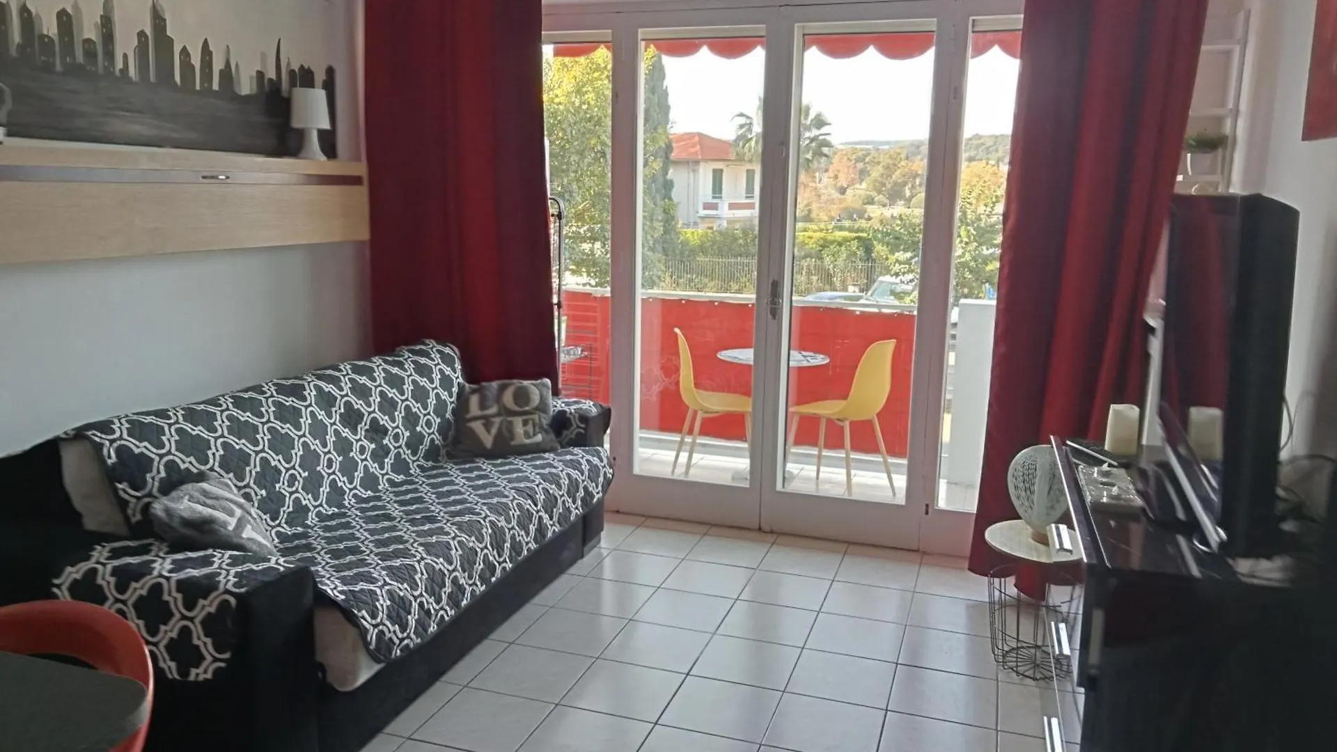 Studio De L'Hippodrome Cagnes-sur-Mer 0*,  France