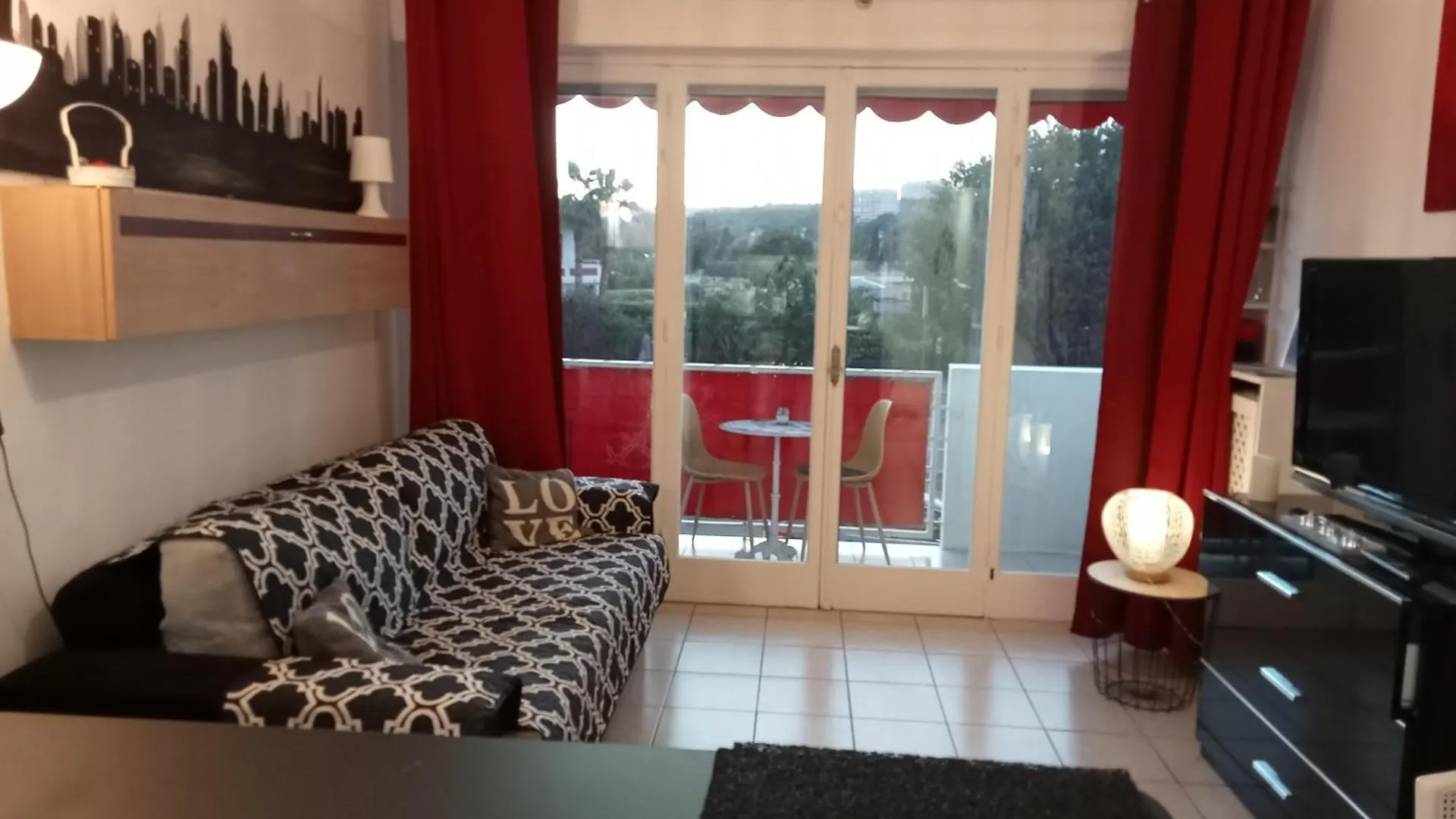 Studio De L'Hippodrome Cagnes-sur-Mer Apartment